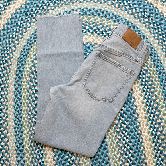 Madewell Perfect Vintage Jeans - Picture 7 of 8